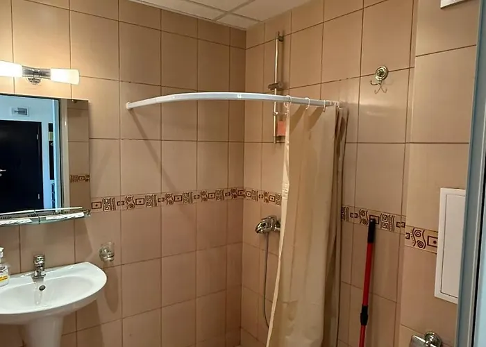 Apartamento двустаен с прекрасна морска гледка и голяма тераса на самия бряг на морето *